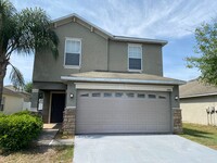 Building Photo - 4 Bedroom 2 bath with 2 car garage