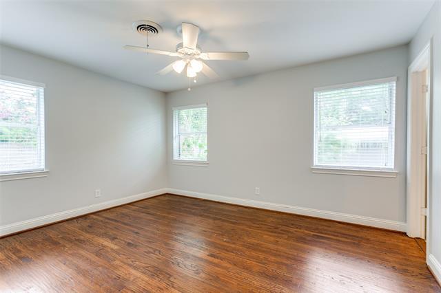 Building Photo - 2130 Forest Oaks Dr