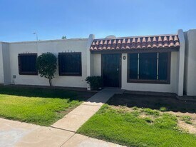 Building Photo - 4606 W Desert Crest Dr