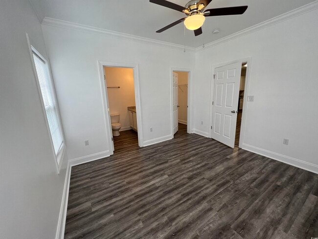 Building Photo - 2057 Silvercrest Dr