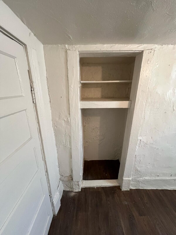 Building Photo - 1100 Myrtle Ave