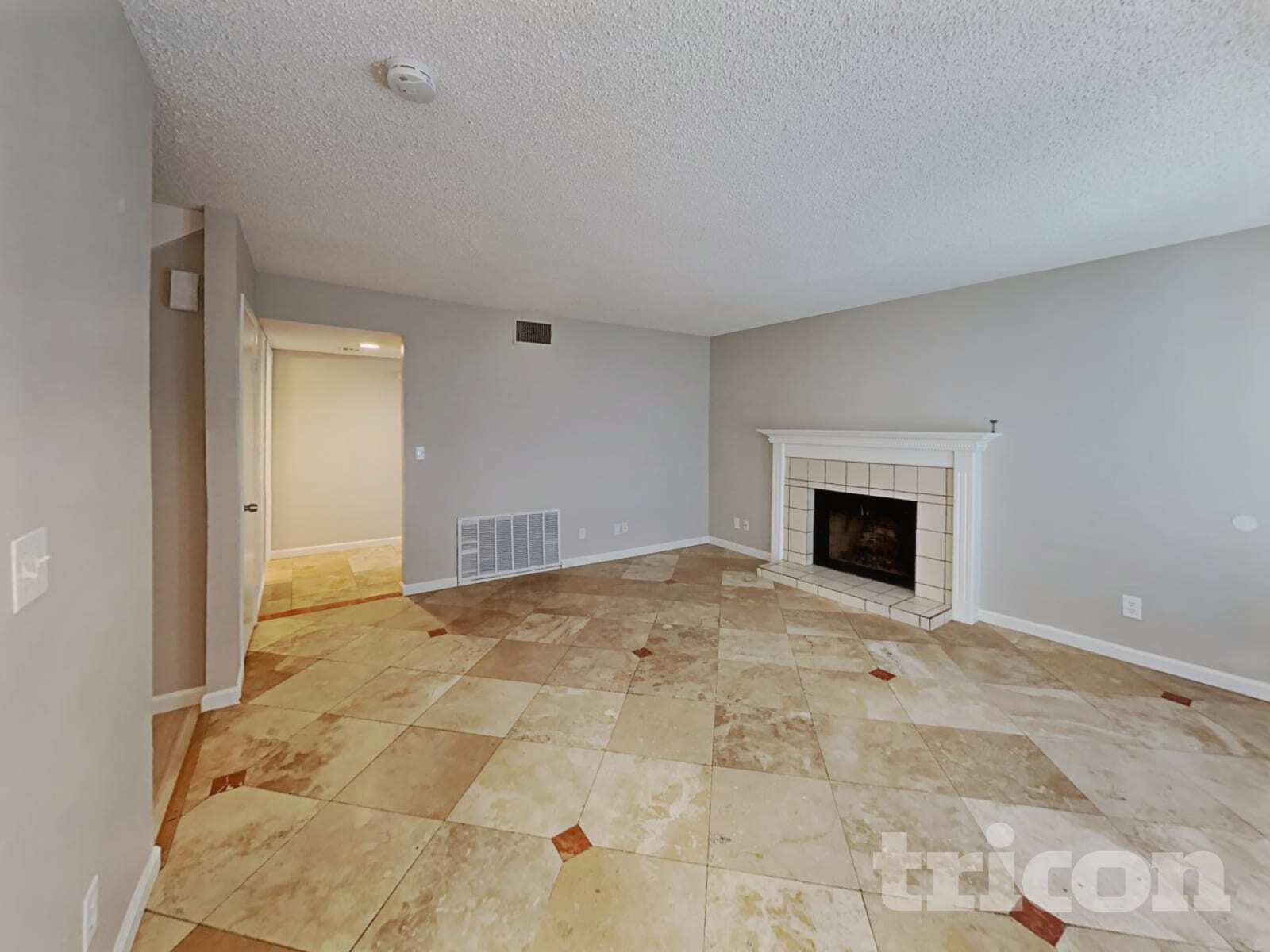 Building Photo - 3143 Regal Oak Dr