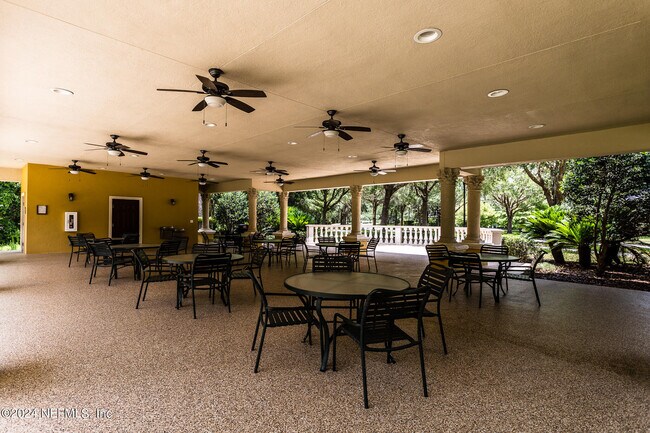 Building Photo - 11789 Surfbird Cir
