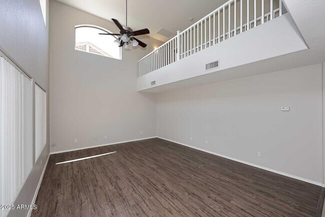 Building Photo - 29237 N Yellow Bee Dr
