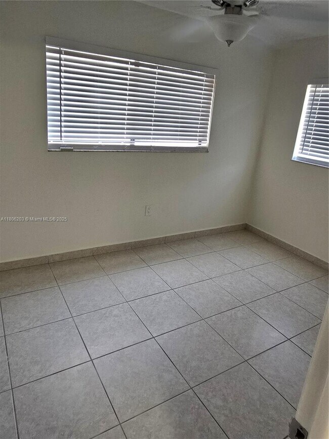 Building Photo - 8600 SW 133rd Avenue Rd