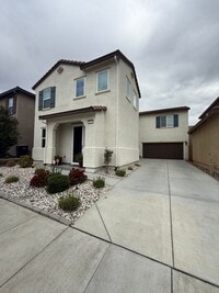 Building Photo - 2351 Hanson Dr