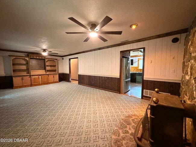 Building Photo - 711 Freda Ln