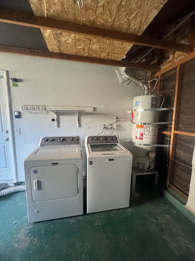 Building Photo - Included Solar!! Beautiful 3 Bed, 2 Bath House with two backyards in Award Winning Poway School D...