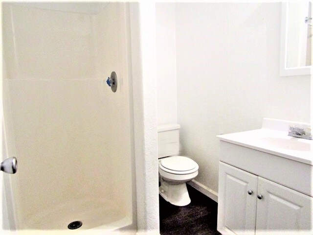 Building Photo - 6871 Mineral Mt Dr