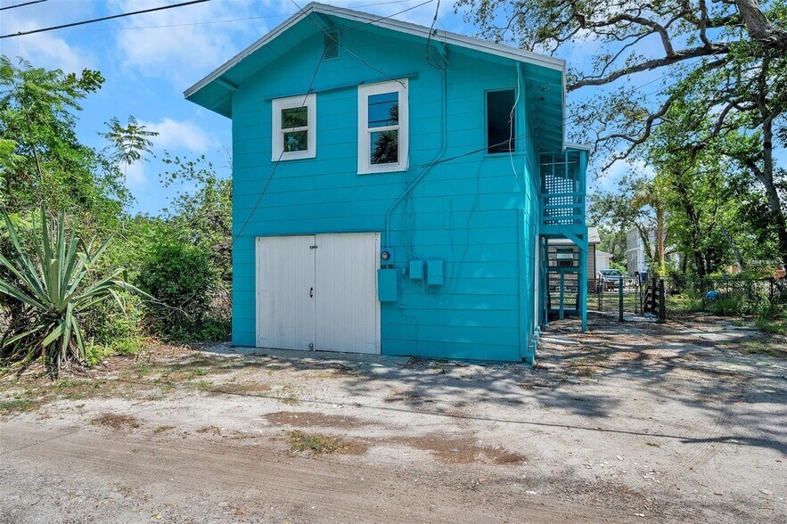 Building Photo - 3454 14th Ave S