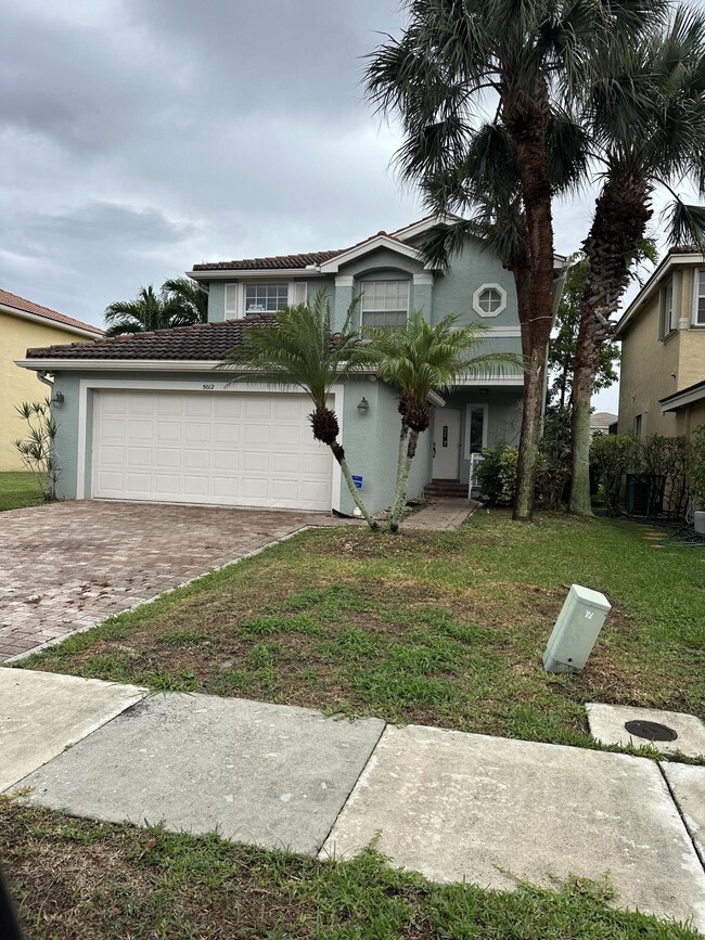 Building Photo - 5012 Starblaze Dr