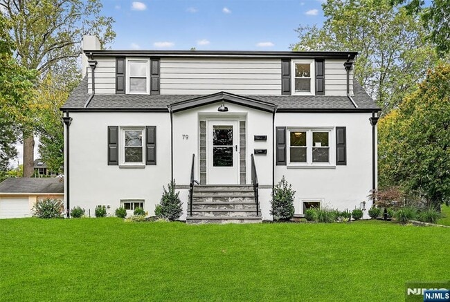 Primary Photo - 79 Harrison Ave