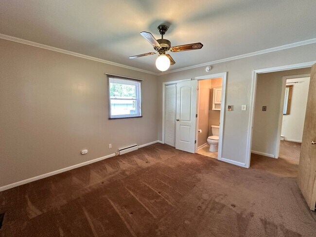 Building Photo - Exclusively Offered By Muse Realty Rentals...