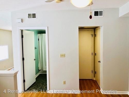 Building Photo - 2745 Grinstead Dr