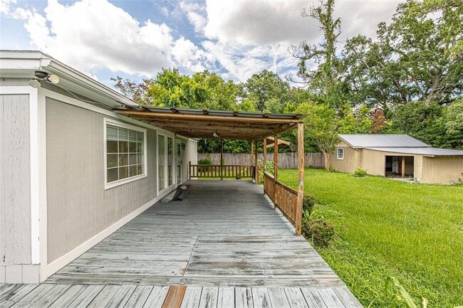 Building Photo - 2908 Mimosa Rd