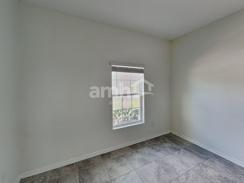 Building Photo - 2729 Corbel Loop