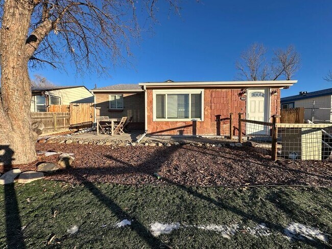 Building Photo - 3035 W 64th Ave