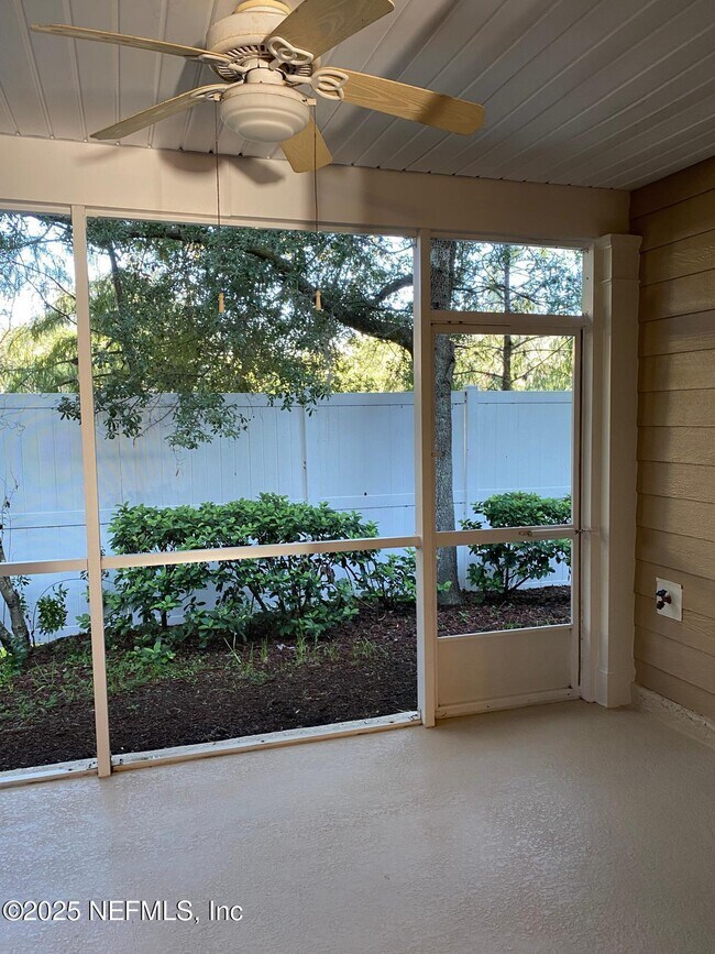 Building Photo - 4204 Crownwood Dr