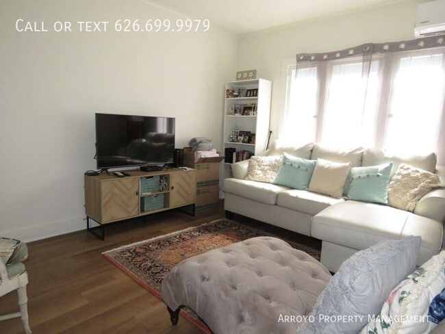 Building Photo - 140 1/2 Melrose Ave., Monrovia CA 91016-