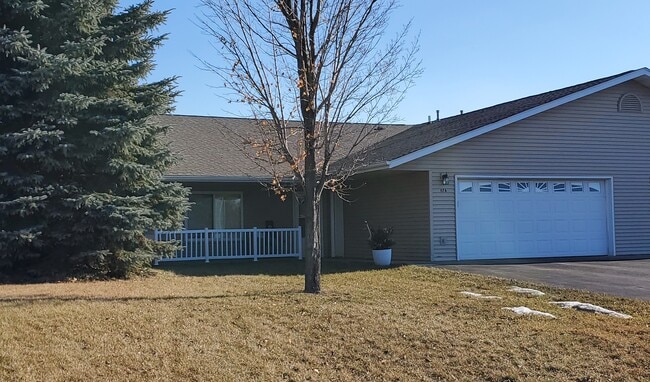 Building Photo - 117A Hialeah St