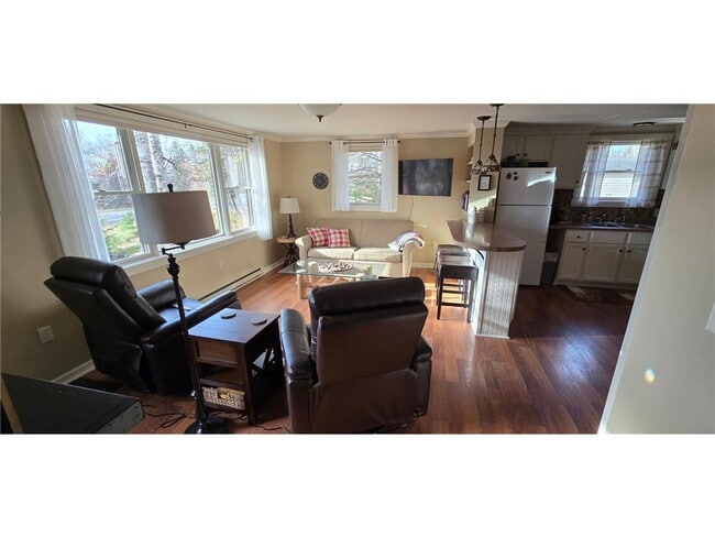 Building Photo - 6865 MN-61