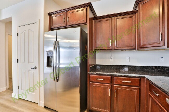 Building Photo - Beautiful Lyons Gate Home w/ Three Communi...