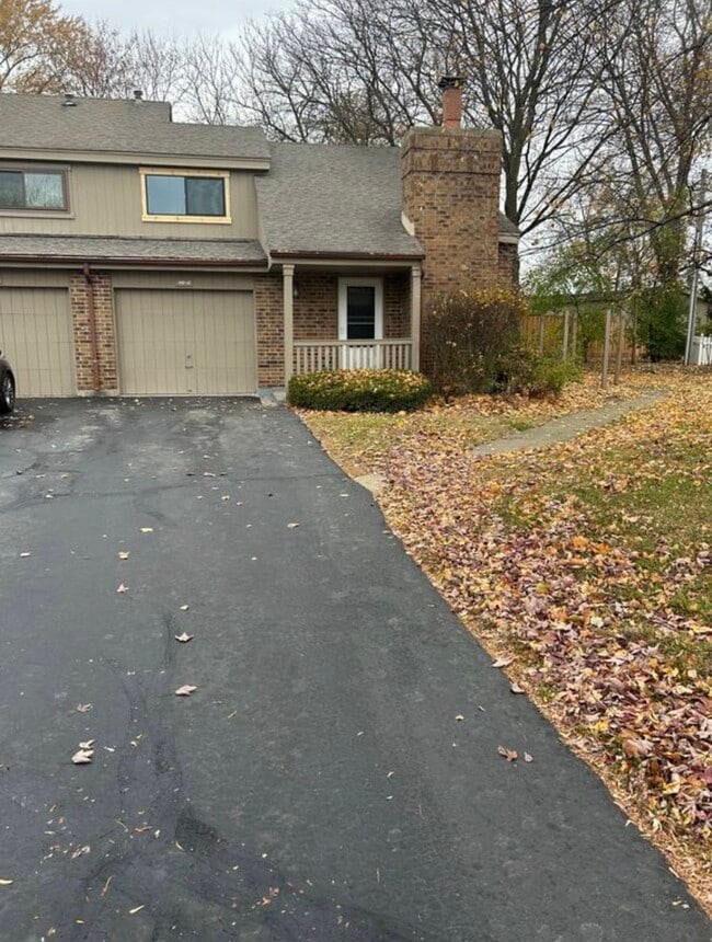 Primary Photo - 118 Potawatomi Trail