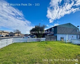 Building Photo - Great Location! 1/1.5 Ready for Lease!