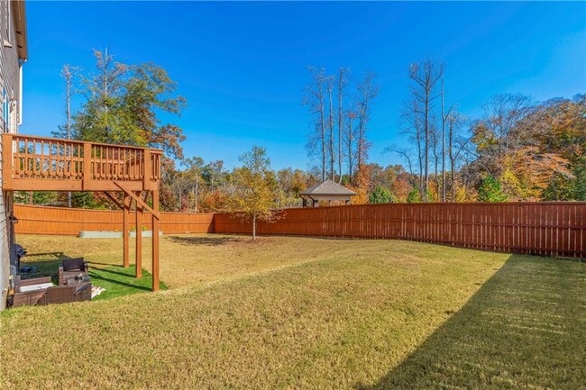 Building Photo - 3266 Cedar Crest Way