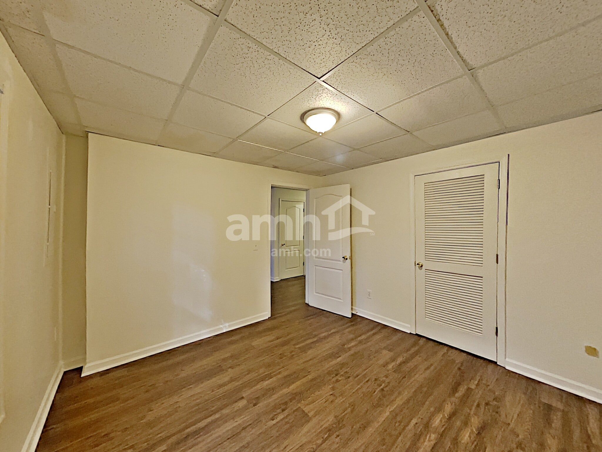 Building Photo - 714 Ridgewood Way