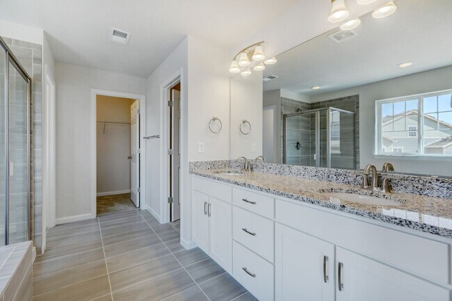 Building Photo - Meridian International 5 Bedroom 4 Bath Ho...