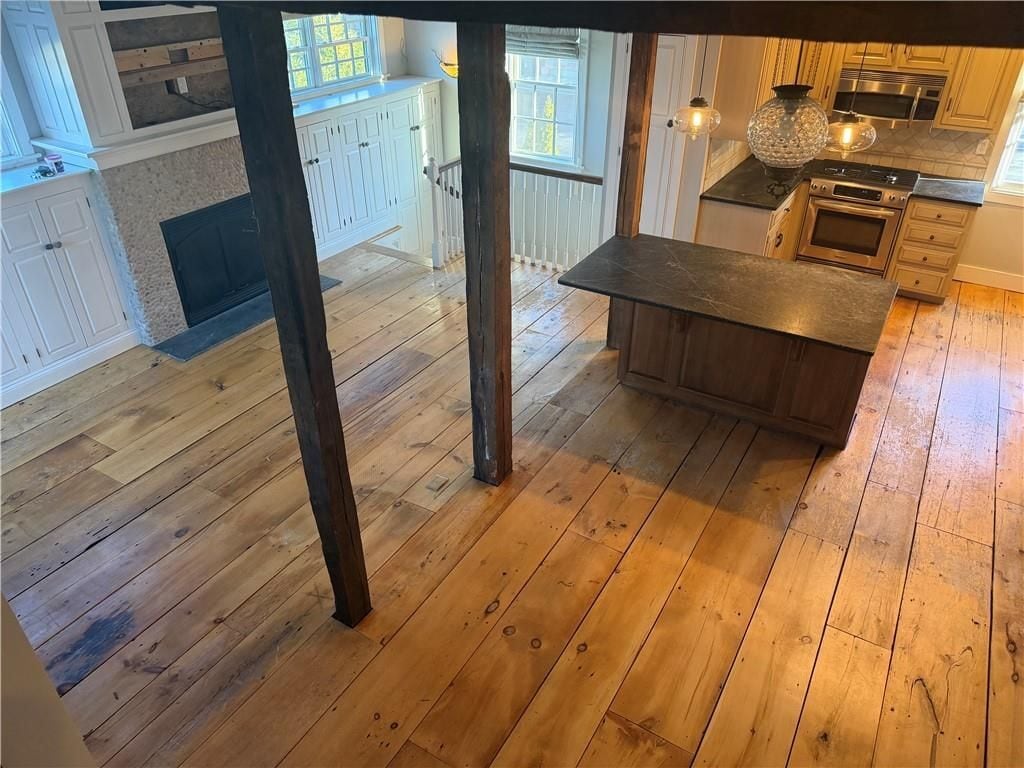 Building Photo - 31 Bradford St