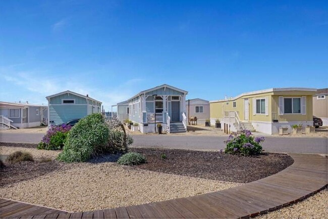 Building Photo - 309 3rd Ave