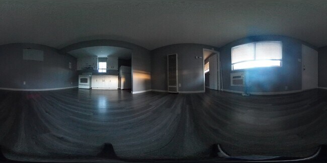 Building Photo - 1523 Los Robles Blvd