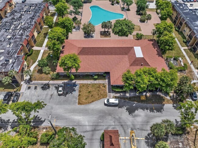 Building Photo - 2830 NW 55th Ave