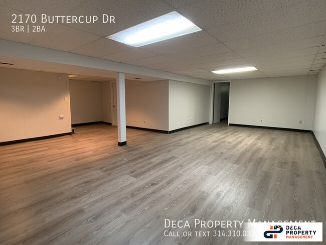 Building Photo - 3 Bedroom House