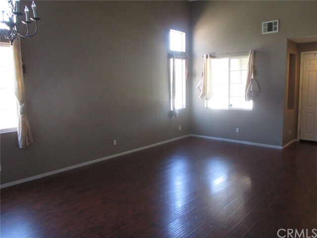 Building Photo - 31230 Bermuda St