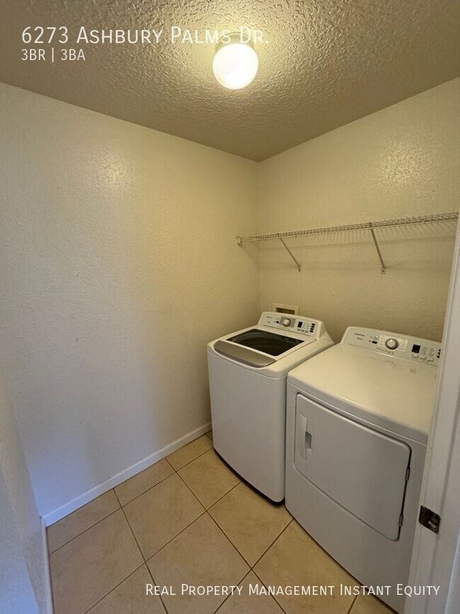 Building Photo - 6273 Ashbury Palms Dr