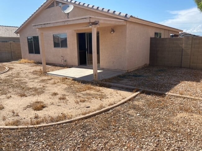 Building Photo - Flag Homes - 012