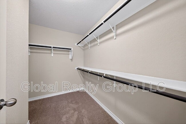 Building Photo - 8710 Fischer Falls