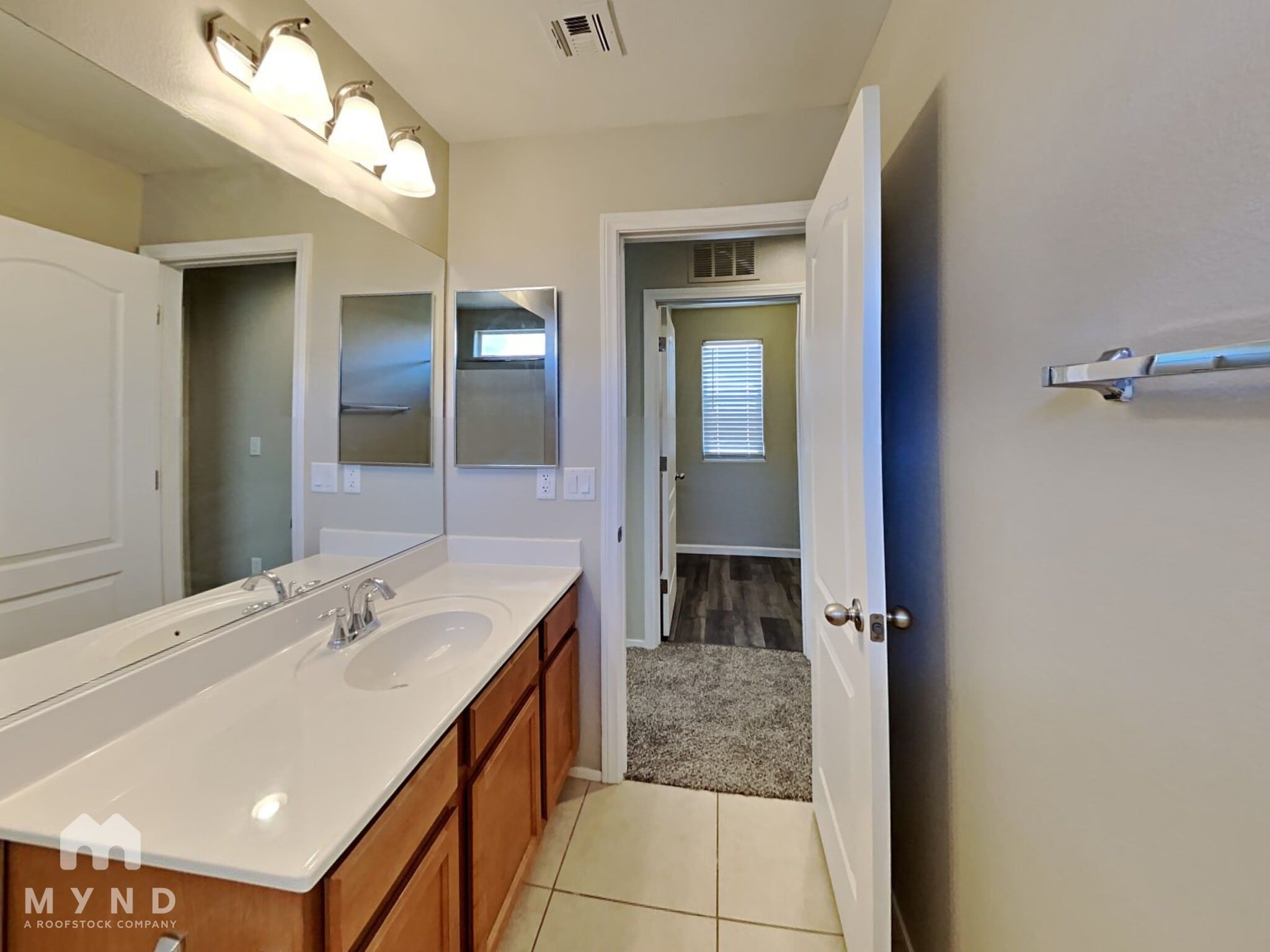 Building Photo - 8041 San Mateo St