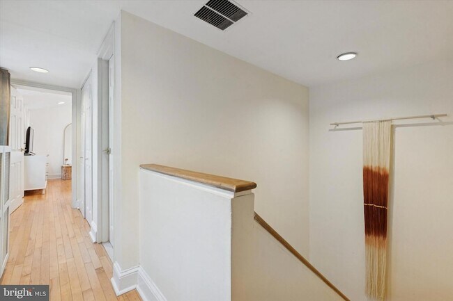 Building Photo - 1719-21 Wallace St