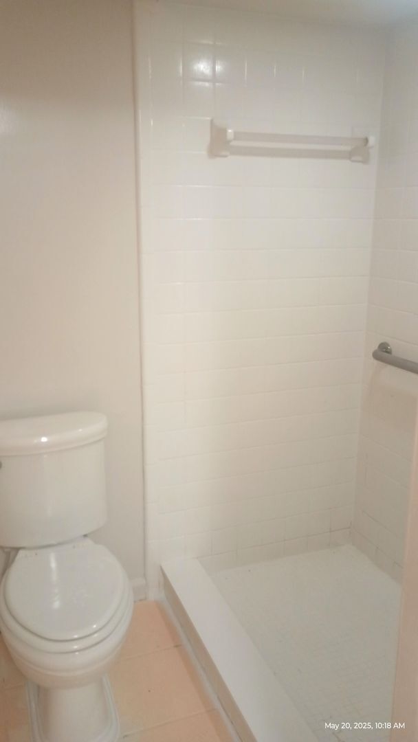 Building Photo - 3 bedrooms  in The Trails subdivision in O...