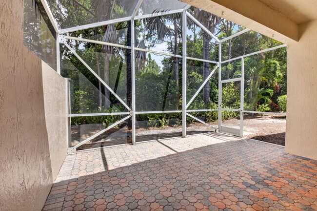 Building Photo - 8451 Siciliano St