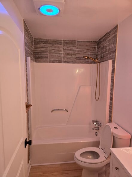 Building Photo - 2515 Arkansas Ave