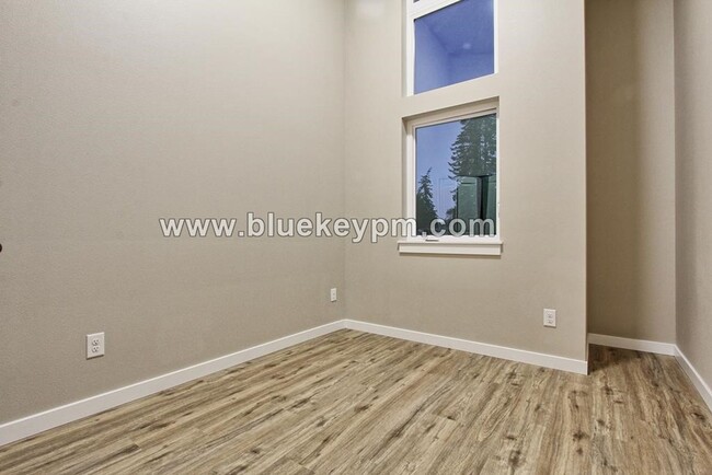 Building Photo - BRAND NEW! Unit 207-B:  3 Bed, 2.5 Bath To...