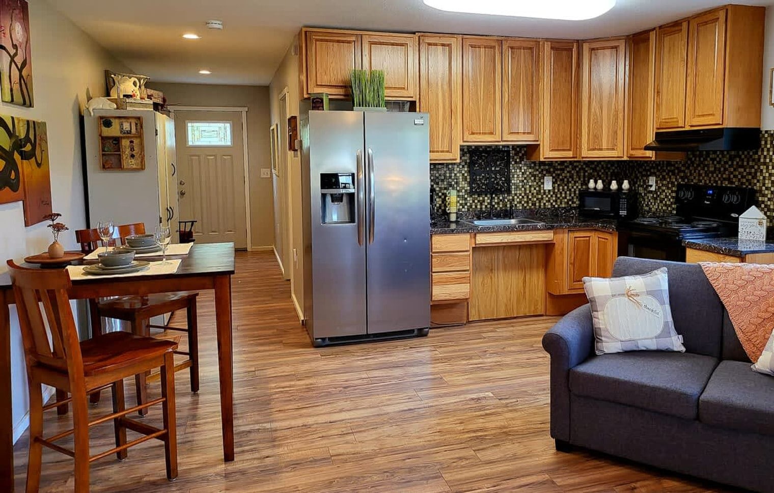 Building Photo - 6820 1/2 North Montana Avenue-SI ID1492821P