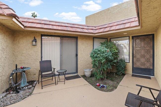 Building Photo - 68859 Paseo Real