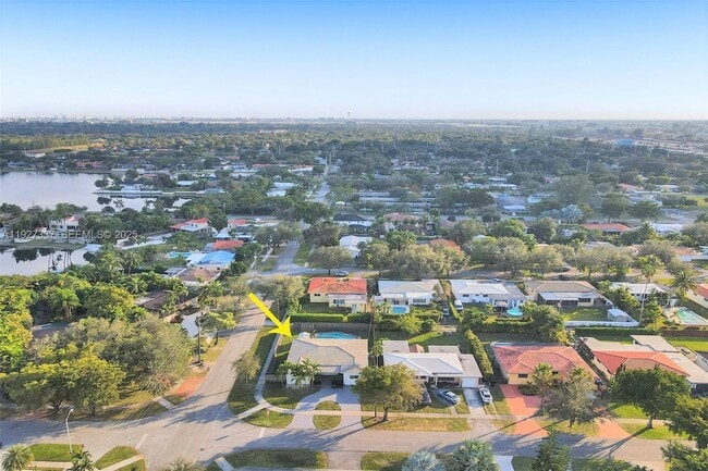 Building Photo - 1102 Meadow Lark Ave