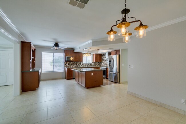 Building Photo - Amazing 3-bdrm home in Green Valley!